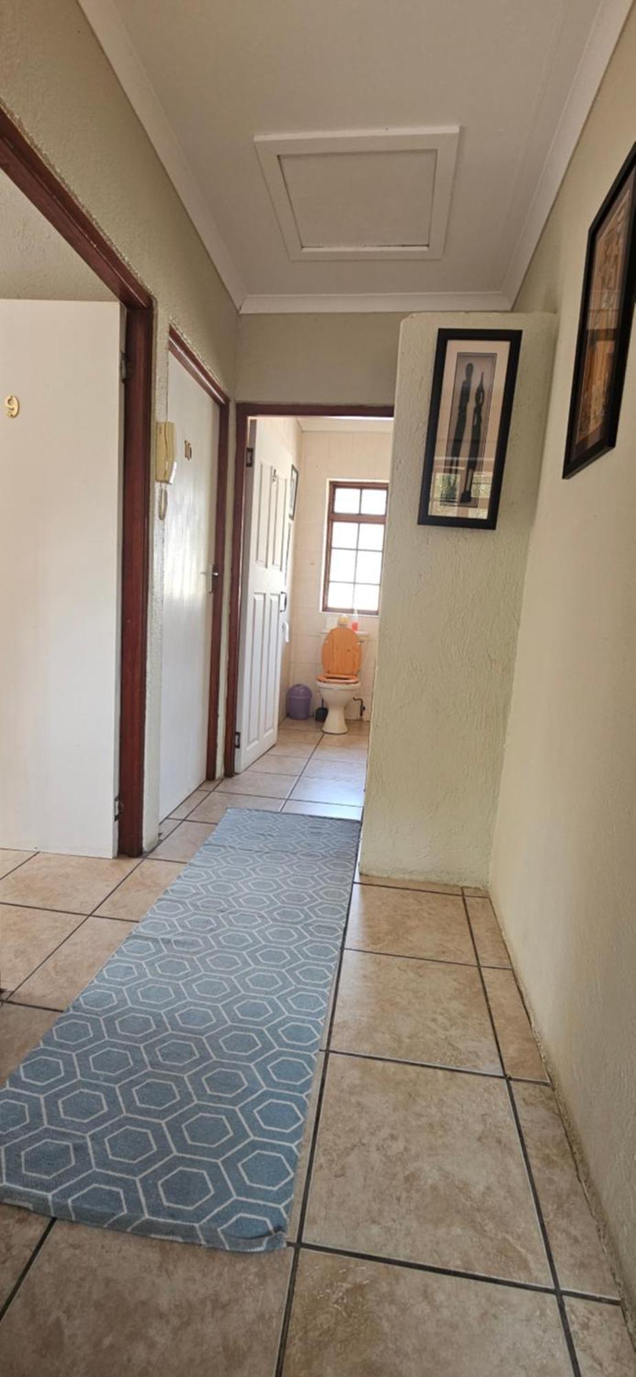 Old Vic Travellers Inn Nelspruit Mbombela Ngoại thất bức ảnh